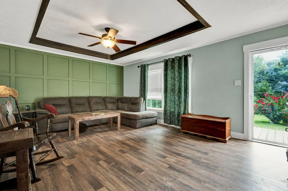 326 Mcclure Road Benton, TN 37307
