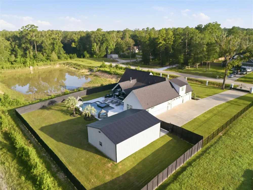 6830 Empire Way Lumberton, TX 77657
