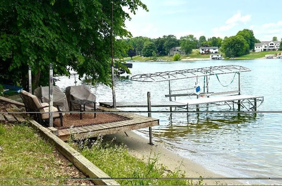 6539 Noffke Drive Caledonia, MI 49316