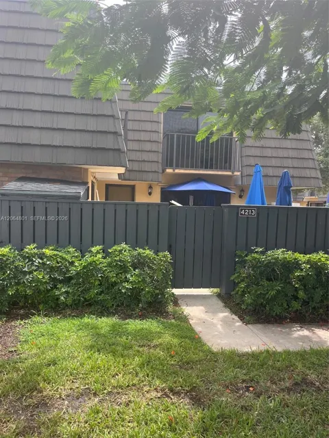 4213 42nd Way