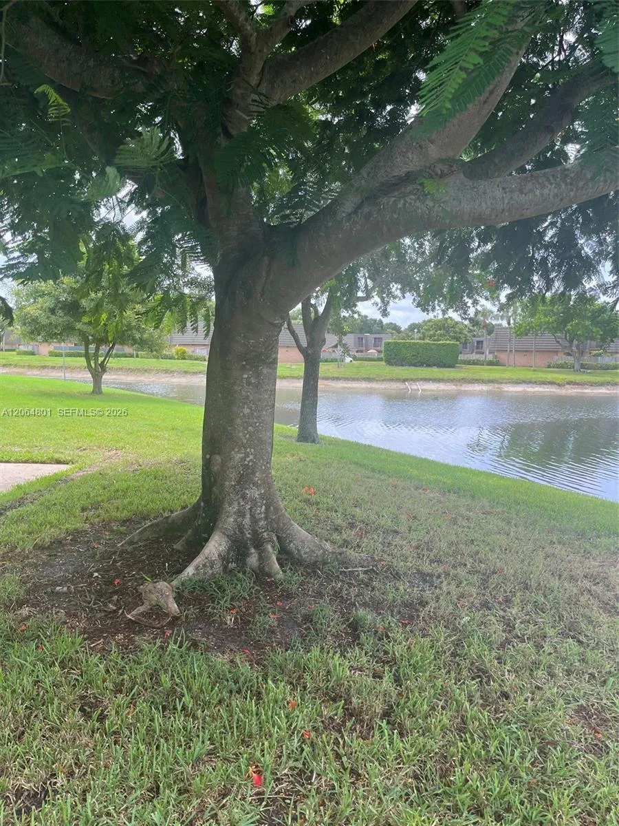 4213 42nd Way West Palm Beach, FL 33407
