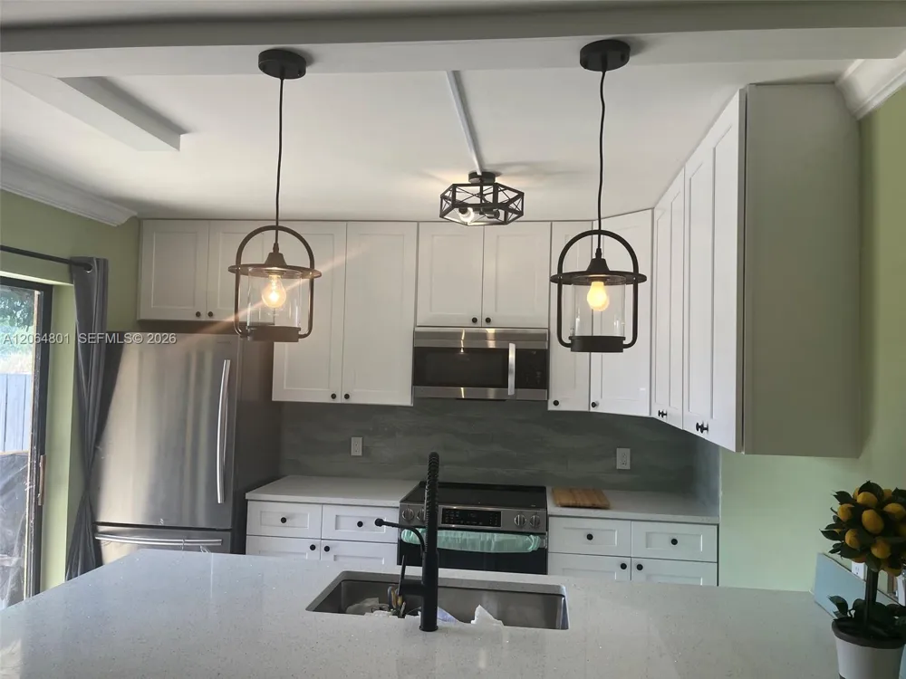 4213 42nd Way West Palm Beach, FL 33407