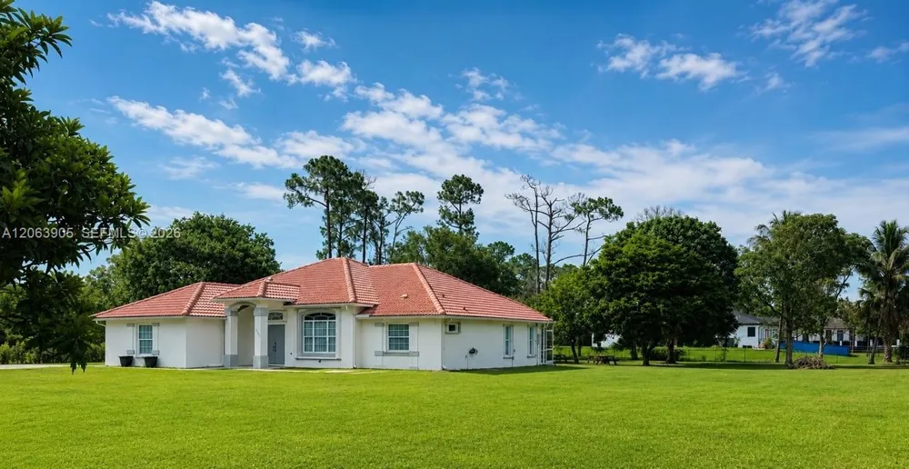 17025 84th Ct N Loxahatchee, FL 33470