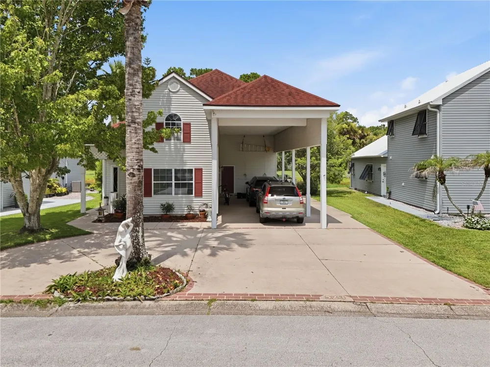523 FAIRWAYS DRIVE #523 Titusville, FL 32780