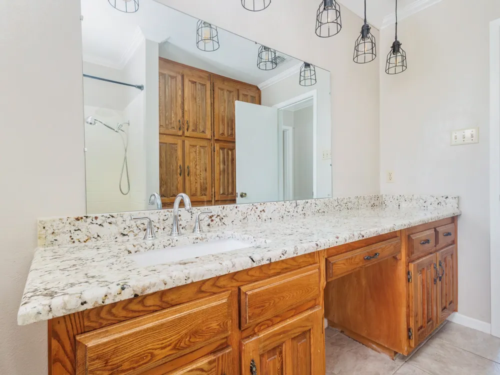 8 Canyon Creek Drive Brownwood, TX 76801