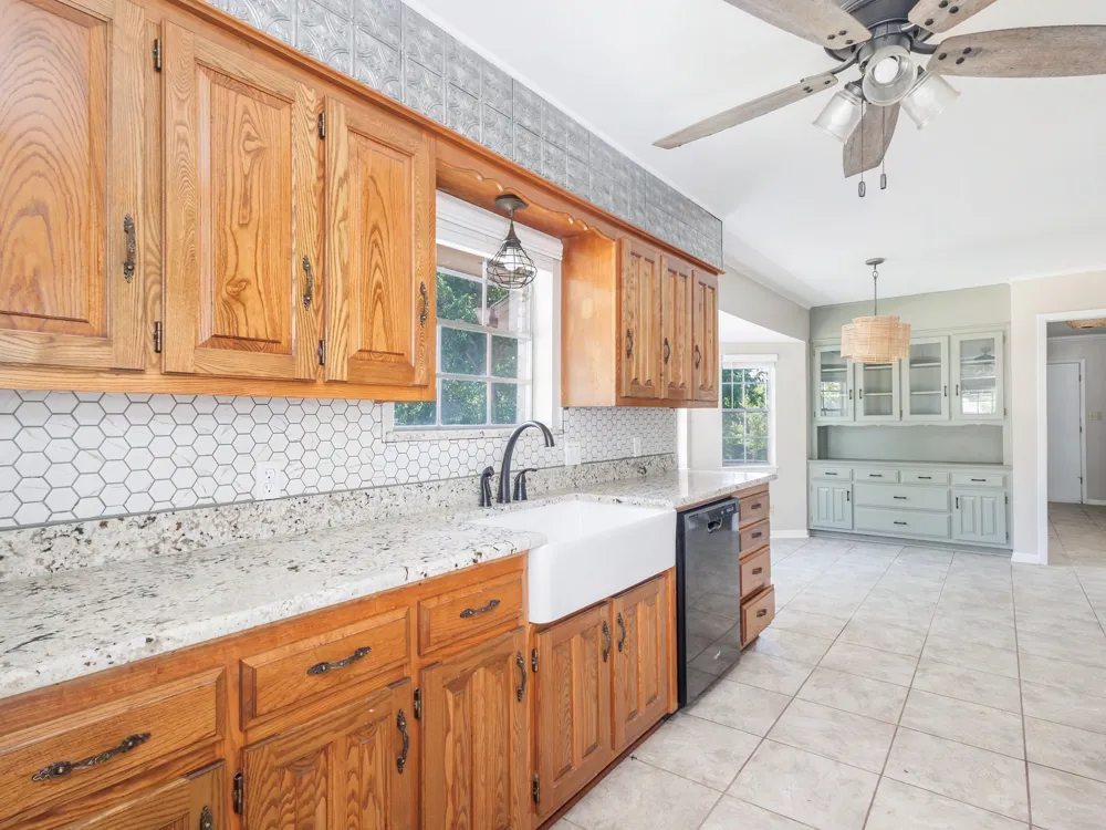 8 Canyon Creek Drive Brownwood, TX 76801