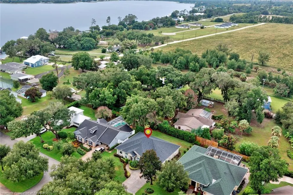 188 HUNTLEY OAKS BOULEVARD Lake Placid, FL 33852