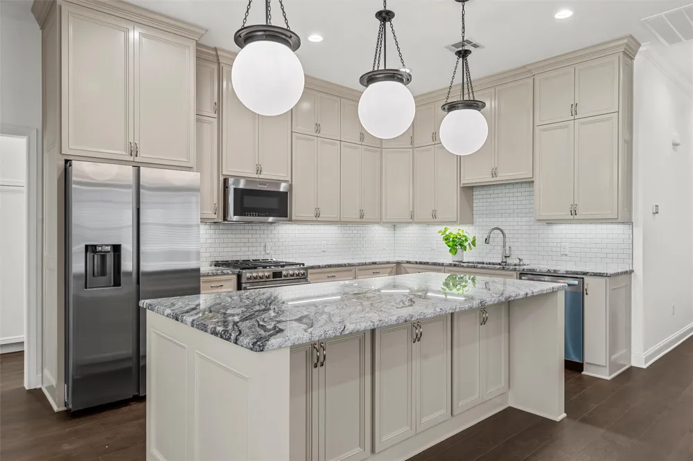 113 Water View Lane Robinson, TX 76706