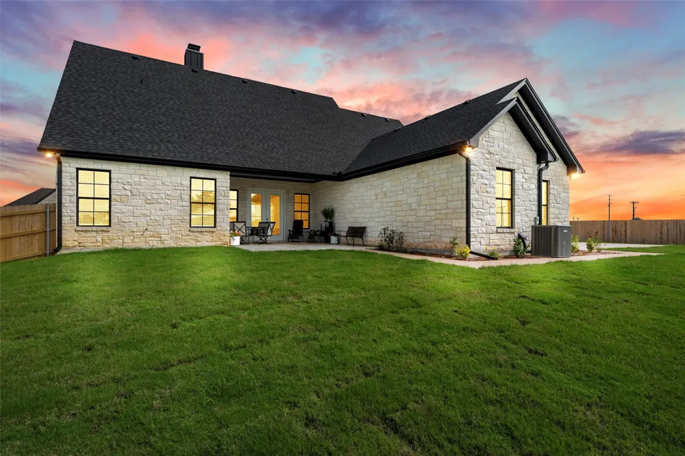 113 Water View Lane Robinson, TX 76706