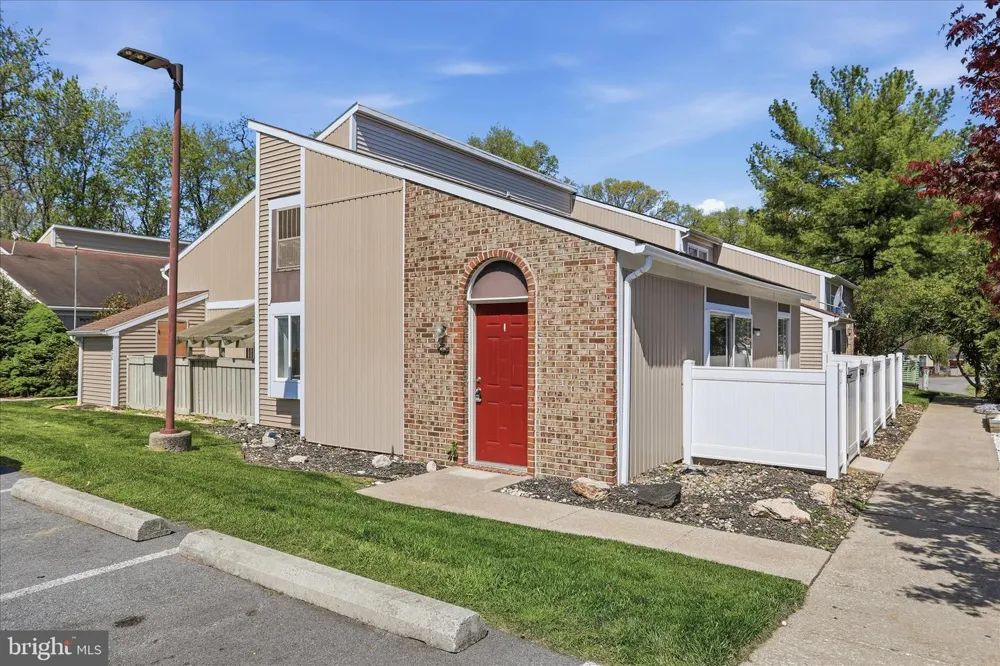 1618 WOODLANDS RUN #1618 Hagerstown, MD 21742