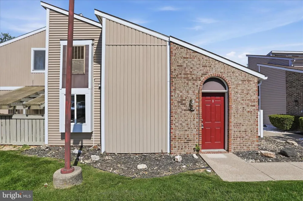 1618 WOODLANDS RUN #1618 Hagerstown, MD 21742