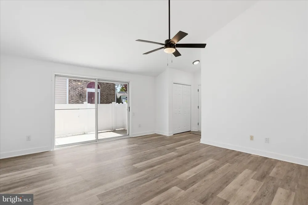 1618 WOODLANDS RUN #1618 Hagerstown, MD 21742