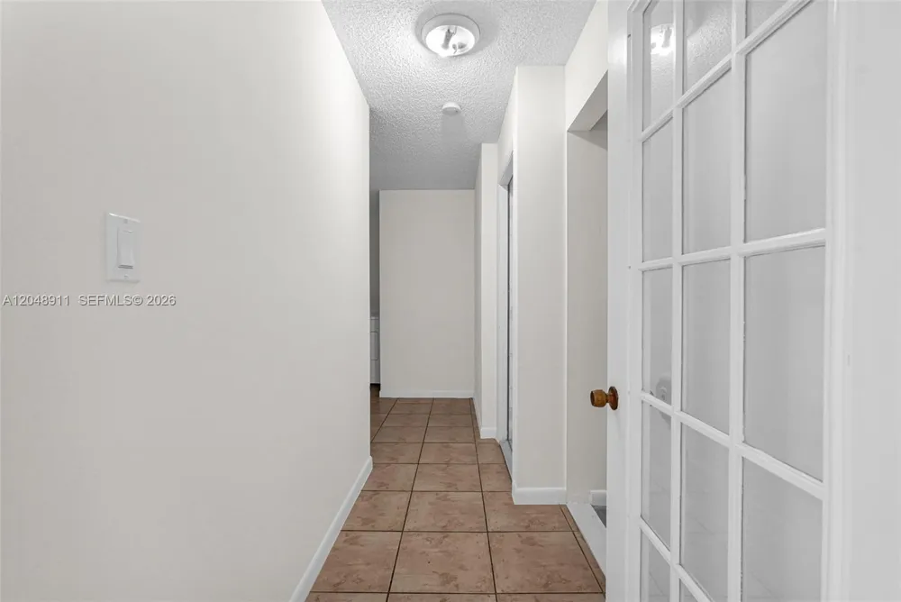 19200 SW 216th St Miami, FL 33170