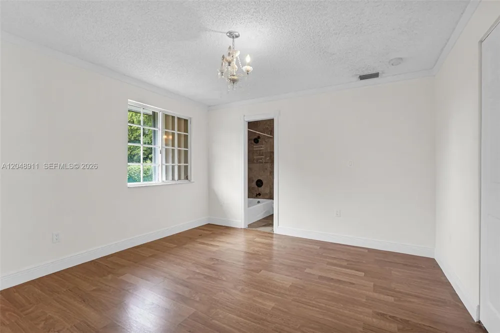 19200 SW 216th St Miami, FL 33170