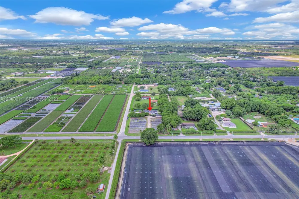 19200 SW 216th St Miami, FL 33170