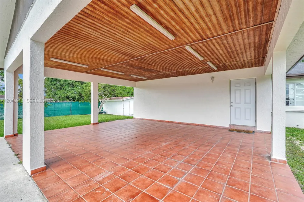 19200 SW 216th St Miami, FL 33170