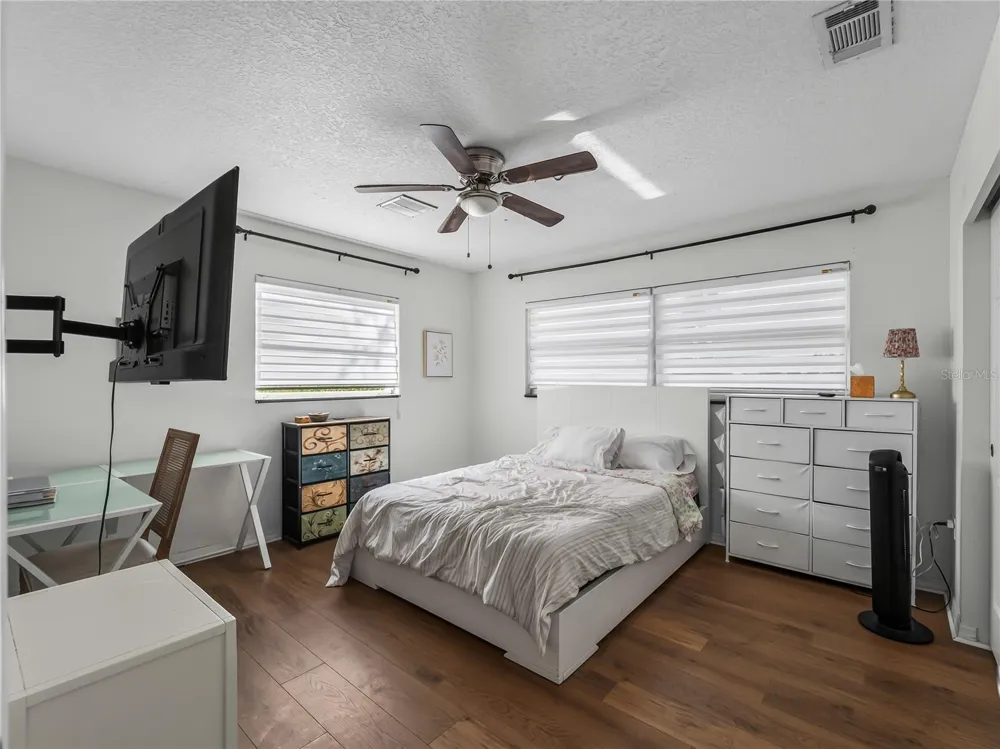 2915 WEBBER STREET Sarasota, FL 34239