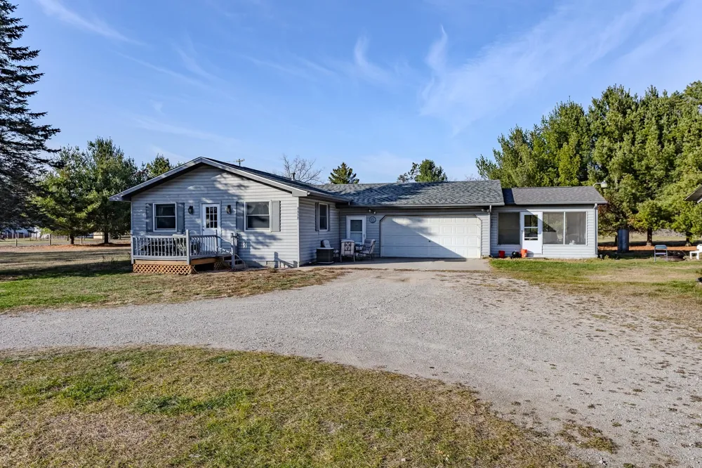 2265 Michigan Avenue Mills Township, MI 48756