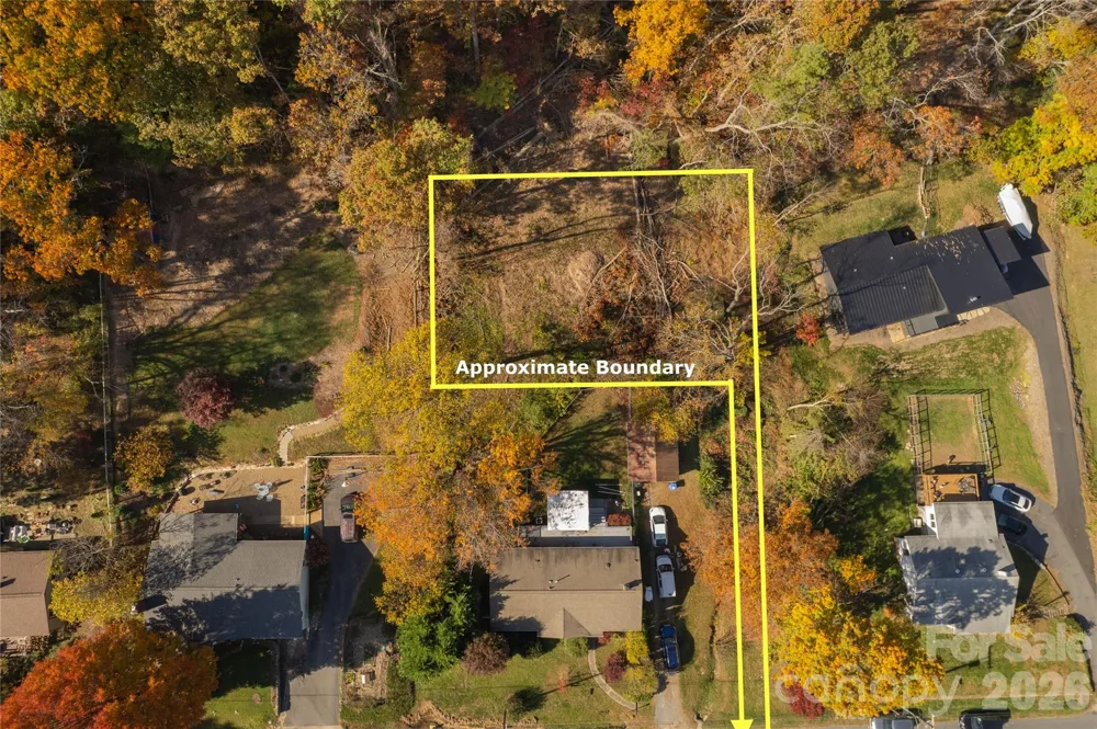 13 Bassett Road Asheville, NC 28804