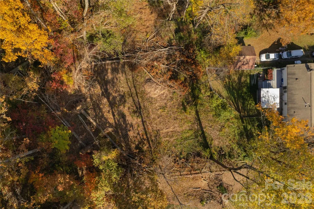 13 Bassett Road Asheville, NC 28804