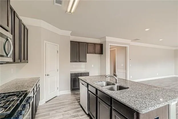 6811 Lancaster Crossing Flowery Branch, GA 30542