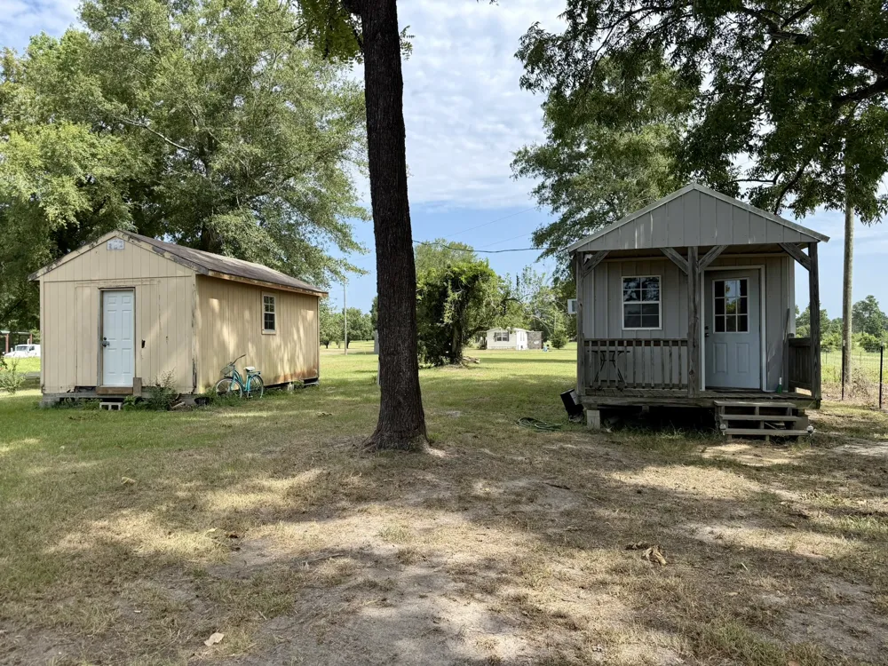 151 Campbell Road Converse, LA 71419