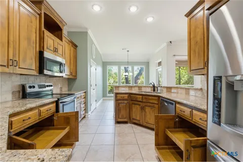 2702 Amber Forest Trail