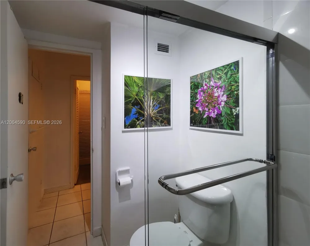 100 Lincoln Rd #1424 Miami Beach, FL 33139