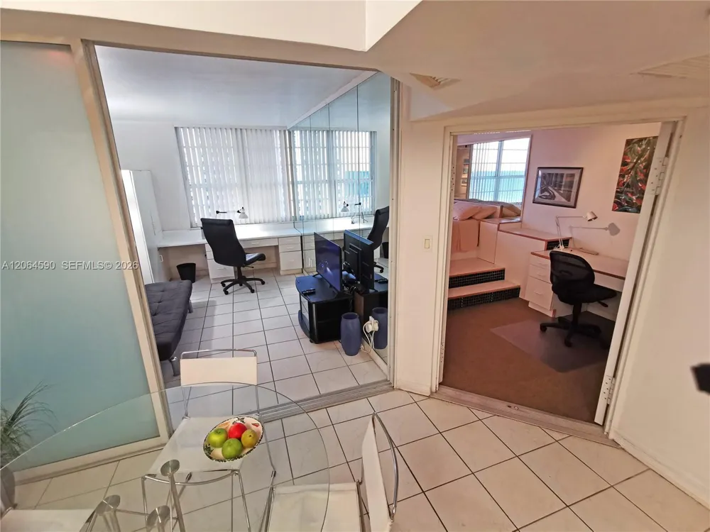 100 Lincoln Rd #1424 Miami Beach, FL 33139