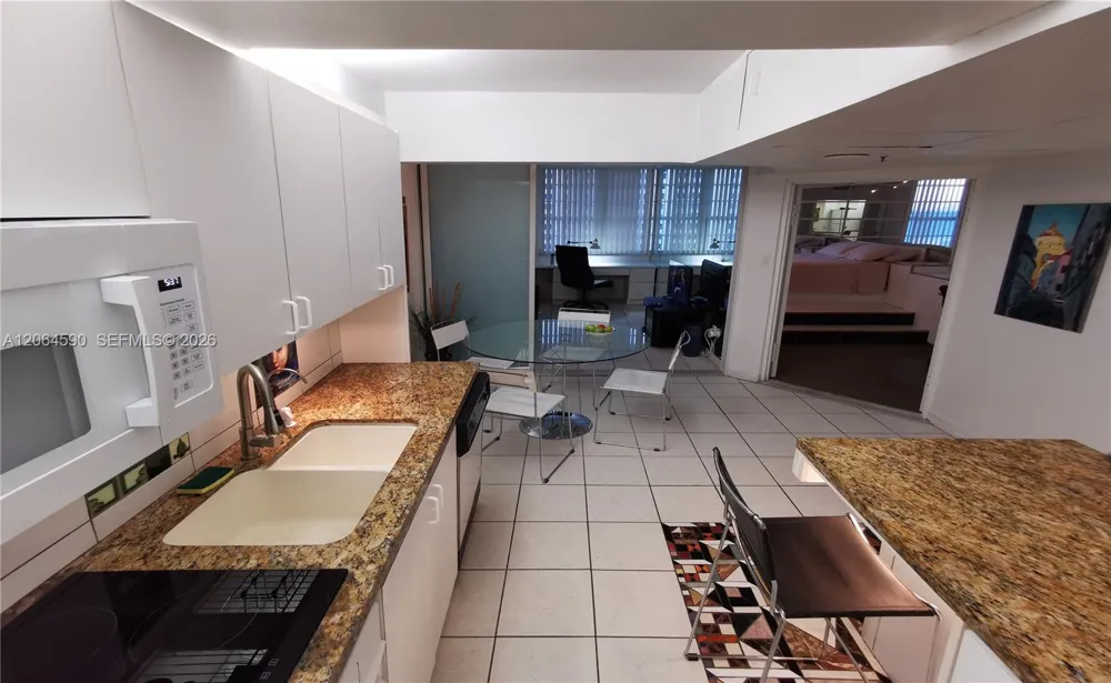 100 Lincoln Rd #1424 Miami Beach, FL 33139