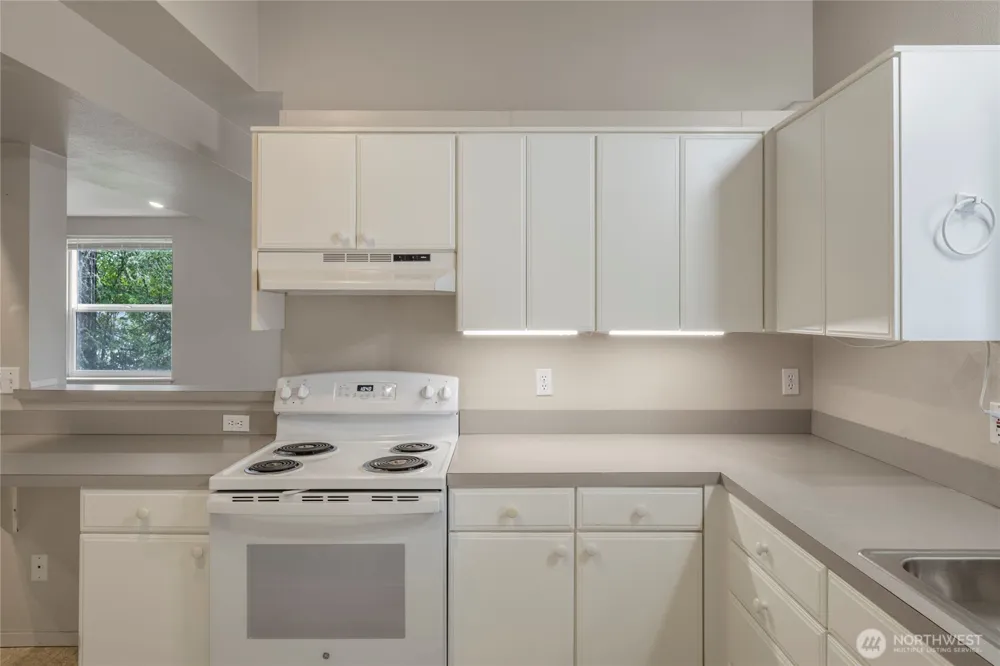 6387 NW Aileron Court Silverdale, WA 98383