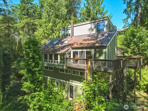 2425 Archwood Drive