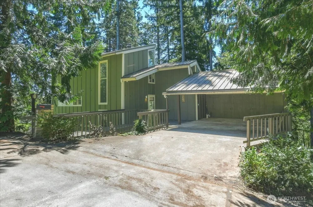 2425 Archwood Drive Longview, WA 98632