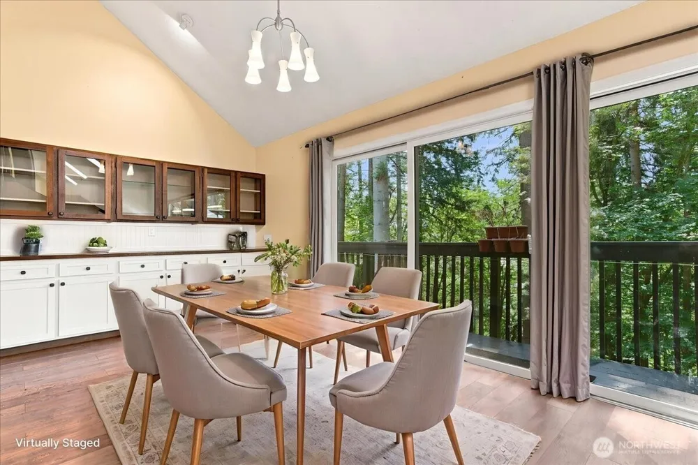 2425 Archwood Drive Longview, WA 98632