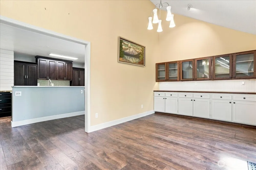 2425 Archwood Drive Longview, WA 98632