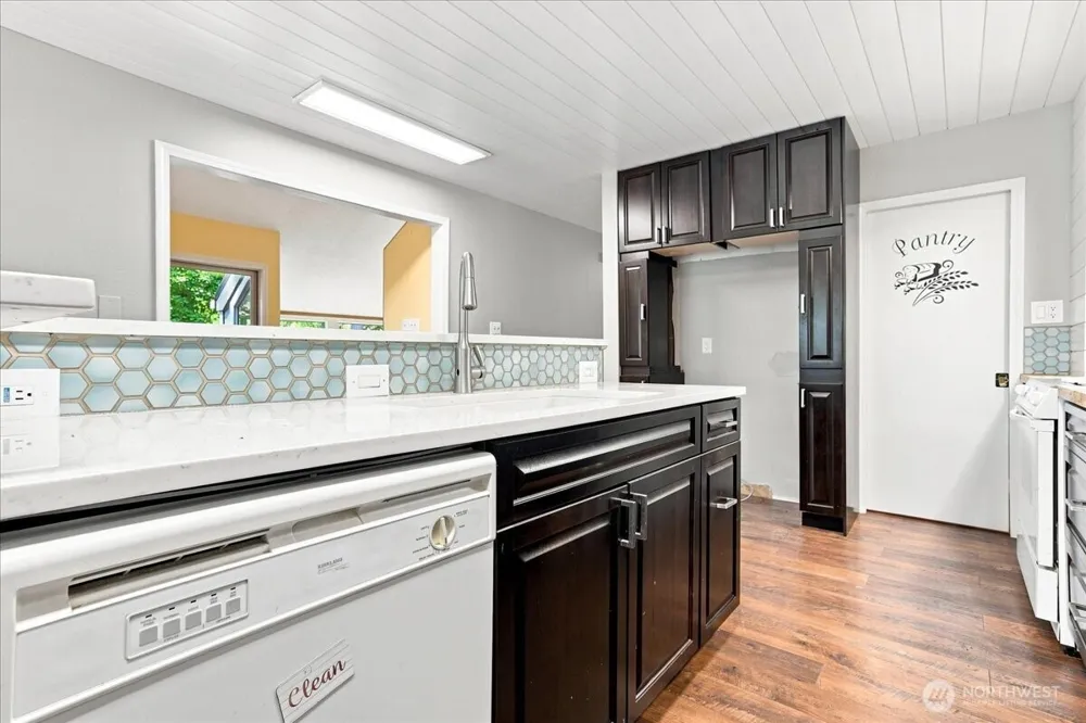 2425 Archwood Drive Longview, WA 98632