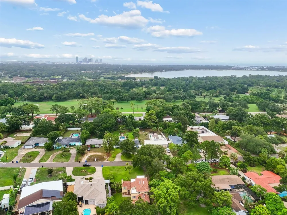 2518 GRANADA CIRCLE E St Petersburg, FL 33712