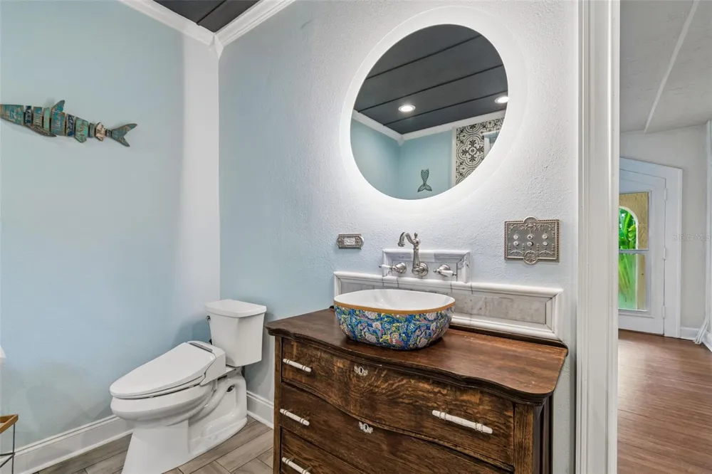 2518 GRANADA CIRCLE E St Petersburg, FL 33712