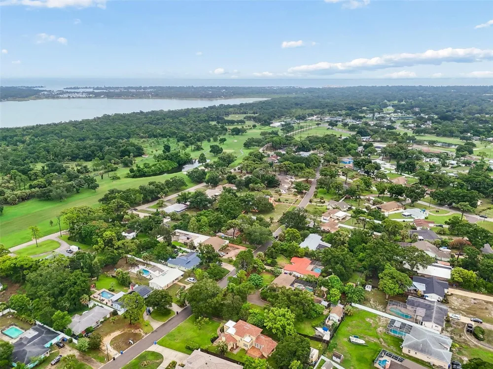 2518 GRANADA CIRCLE E St Petersburg, FL 33712