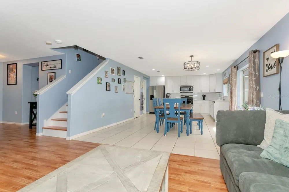 6818 WATERTON DRIVE Riverview, FL 33578