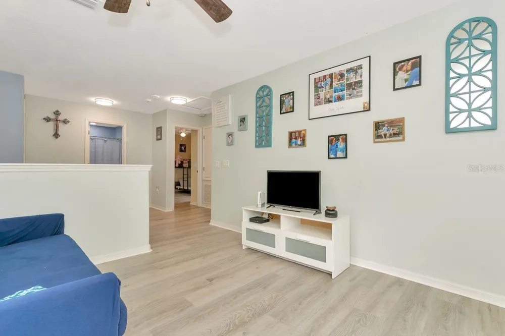 6818 WATERTON DRIVE Riverview, FL 33578