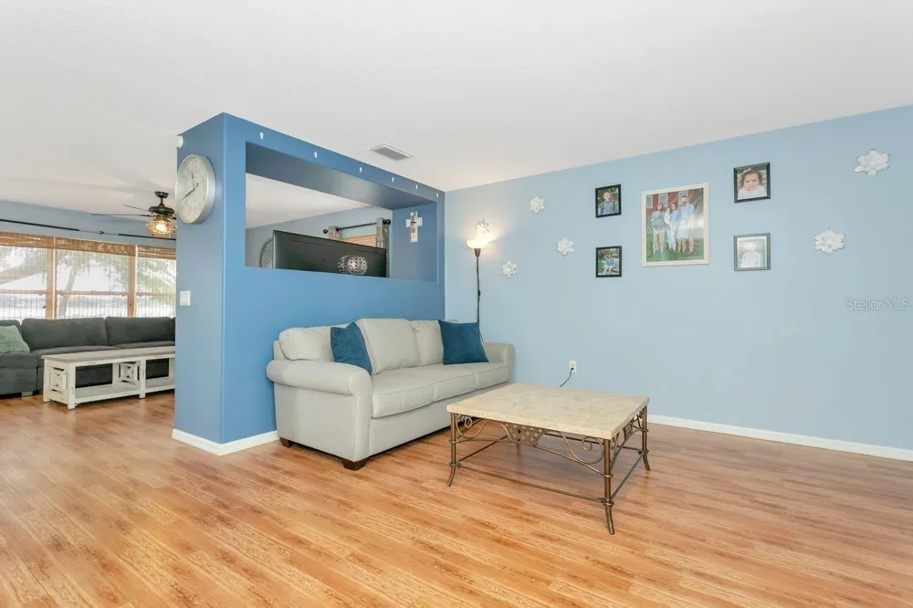 6818 WATERTON DRIVE Riverview, FL 33578