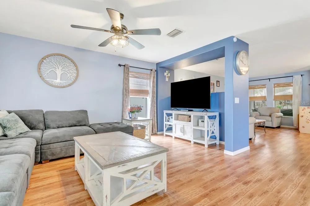 6818 WATERTON DRIVE Riverview, FL 33578