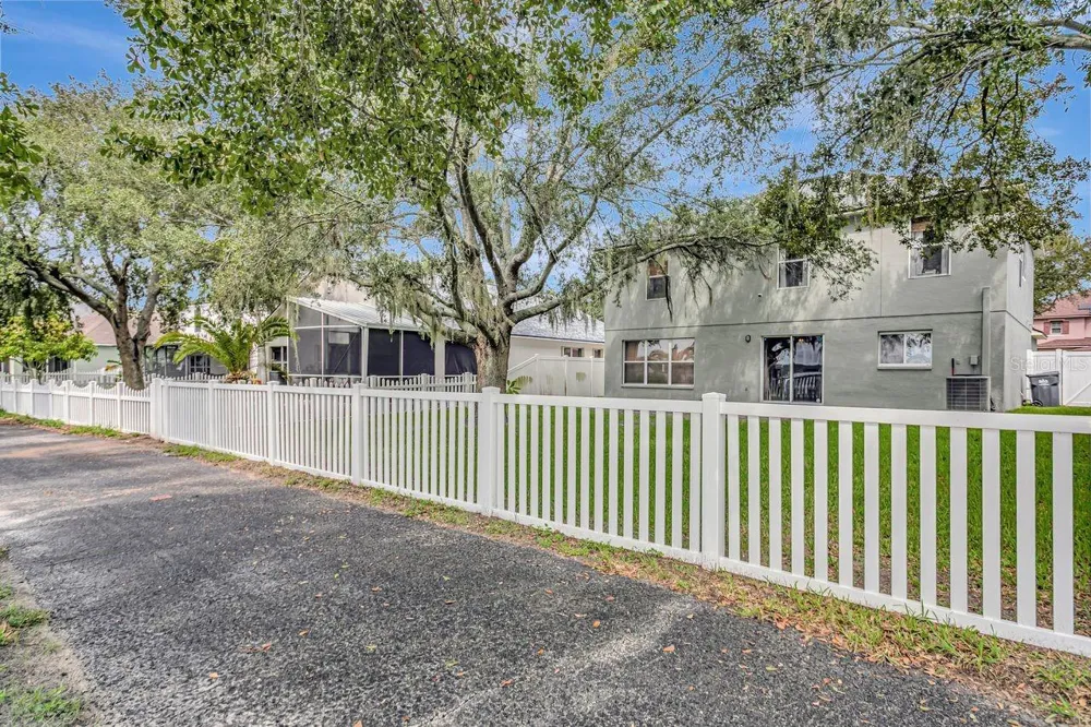 6818 WATERTON DRIVE Riverview, FL 33578