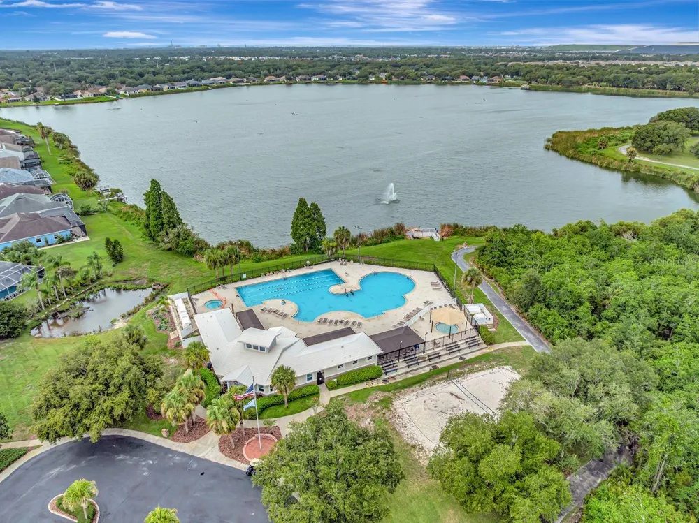 6818 WATERTON DRIVE Riverview, FL 33578