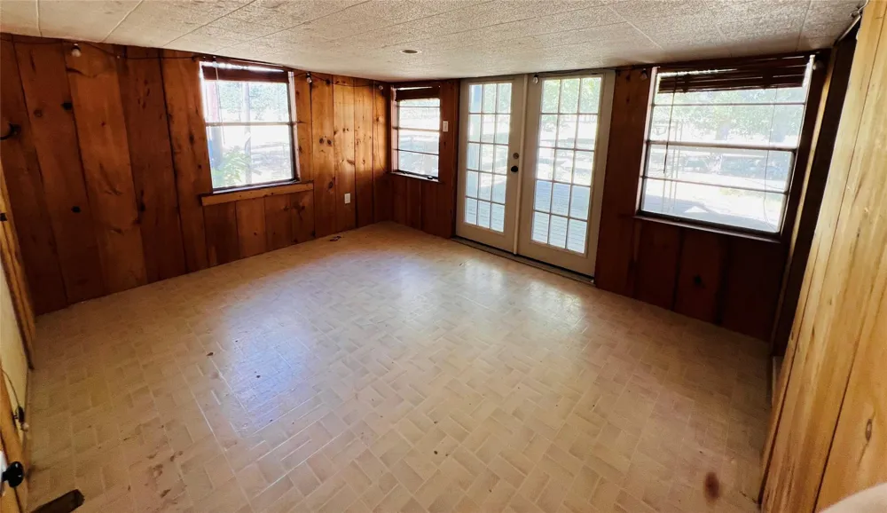 6335 Pr 4030 Normangee, TX 77871