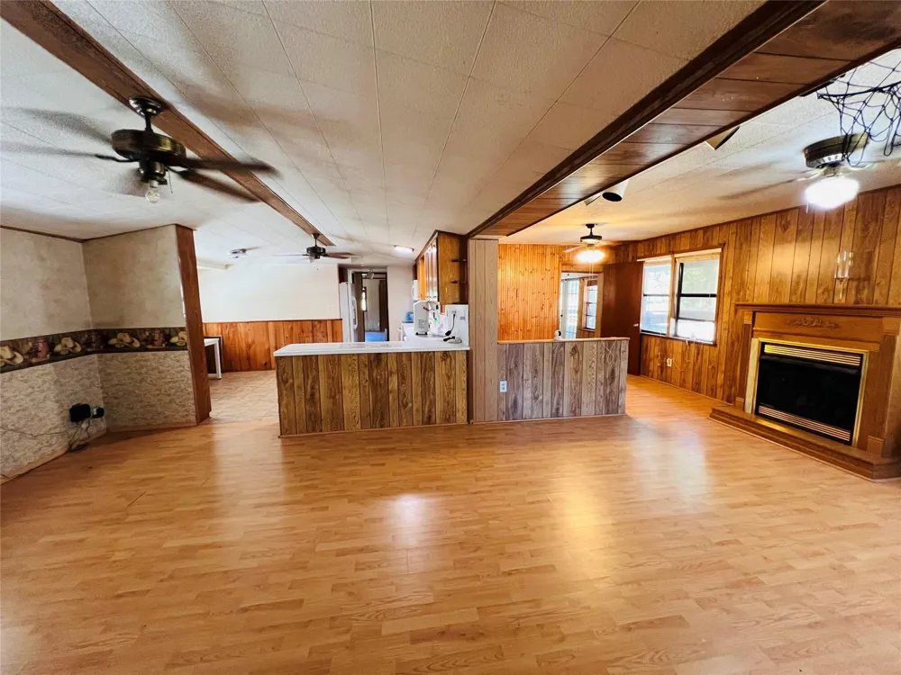 6335 Pr 4030 Normangee, TX 77871