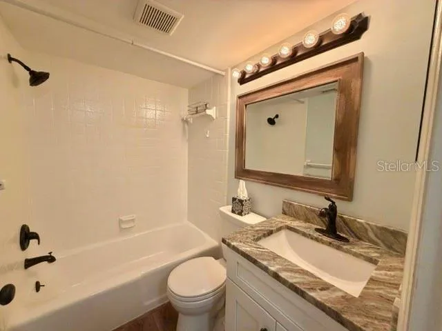 211 S 6TH STREET #504 Cocoa Beach, FL 32931