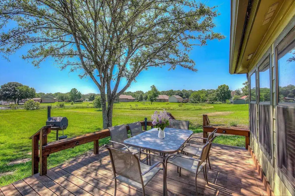 166 County Road 1559 Alba, TX 75410