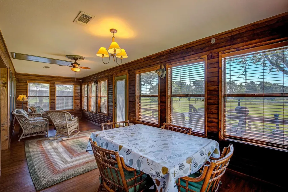166 County Road 1559 Alba, TX 75410